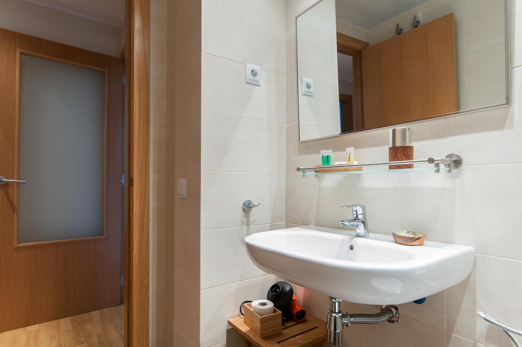 Pelayo Deluxe Apartments Барселона Номер фото
