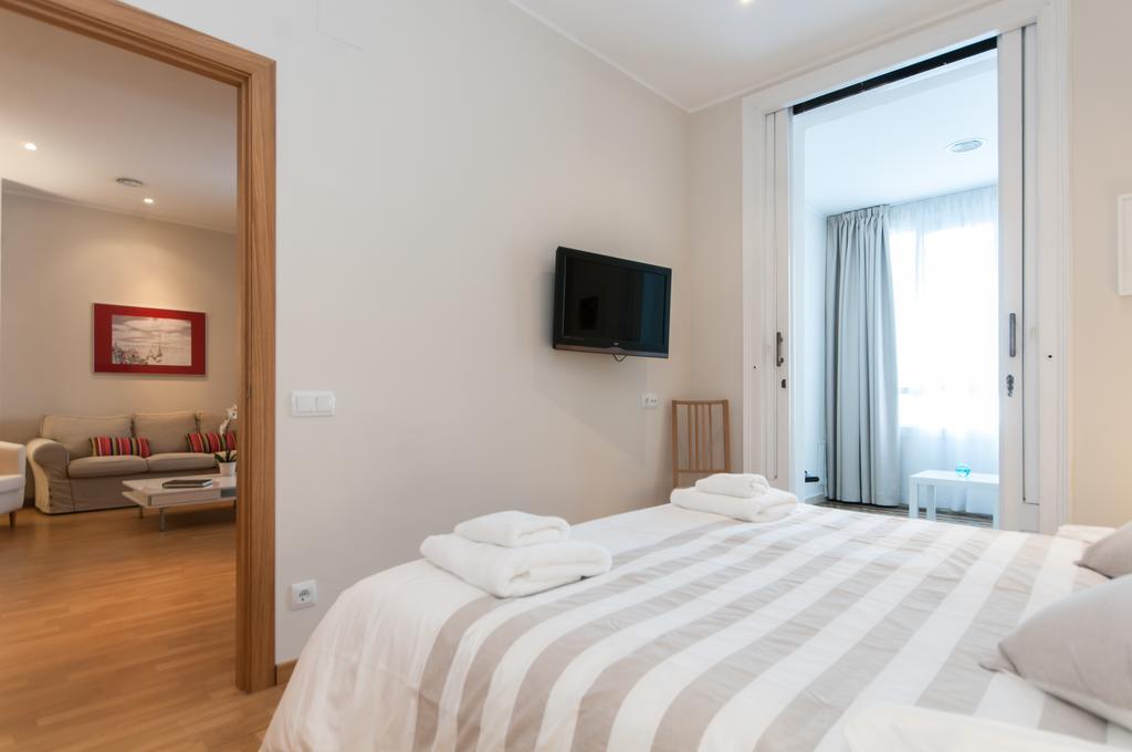 Pelayo Deluxe Apartments Барселона Номер фото