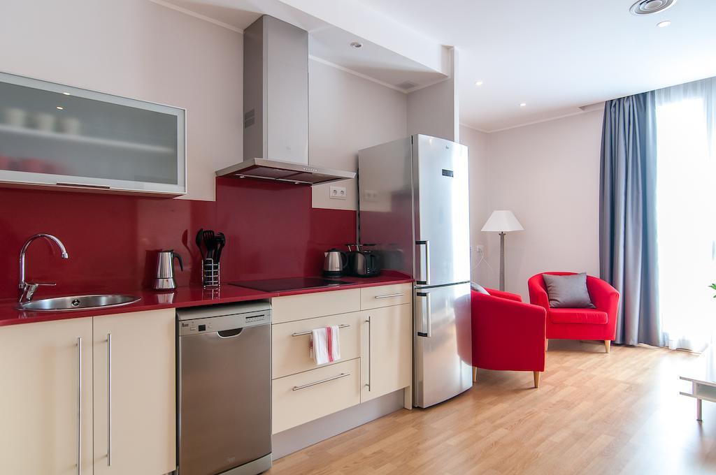 Pelayo Deluxe Apartments Барселона Номер фото
