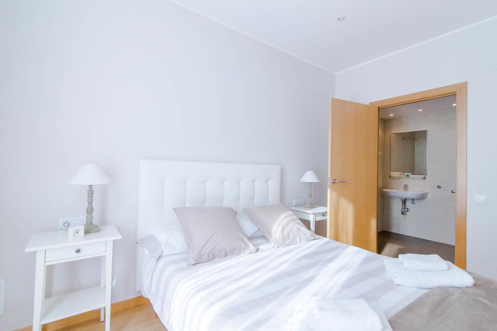 Pelayo Deluxe Apartments Барселона Экстерьер фото