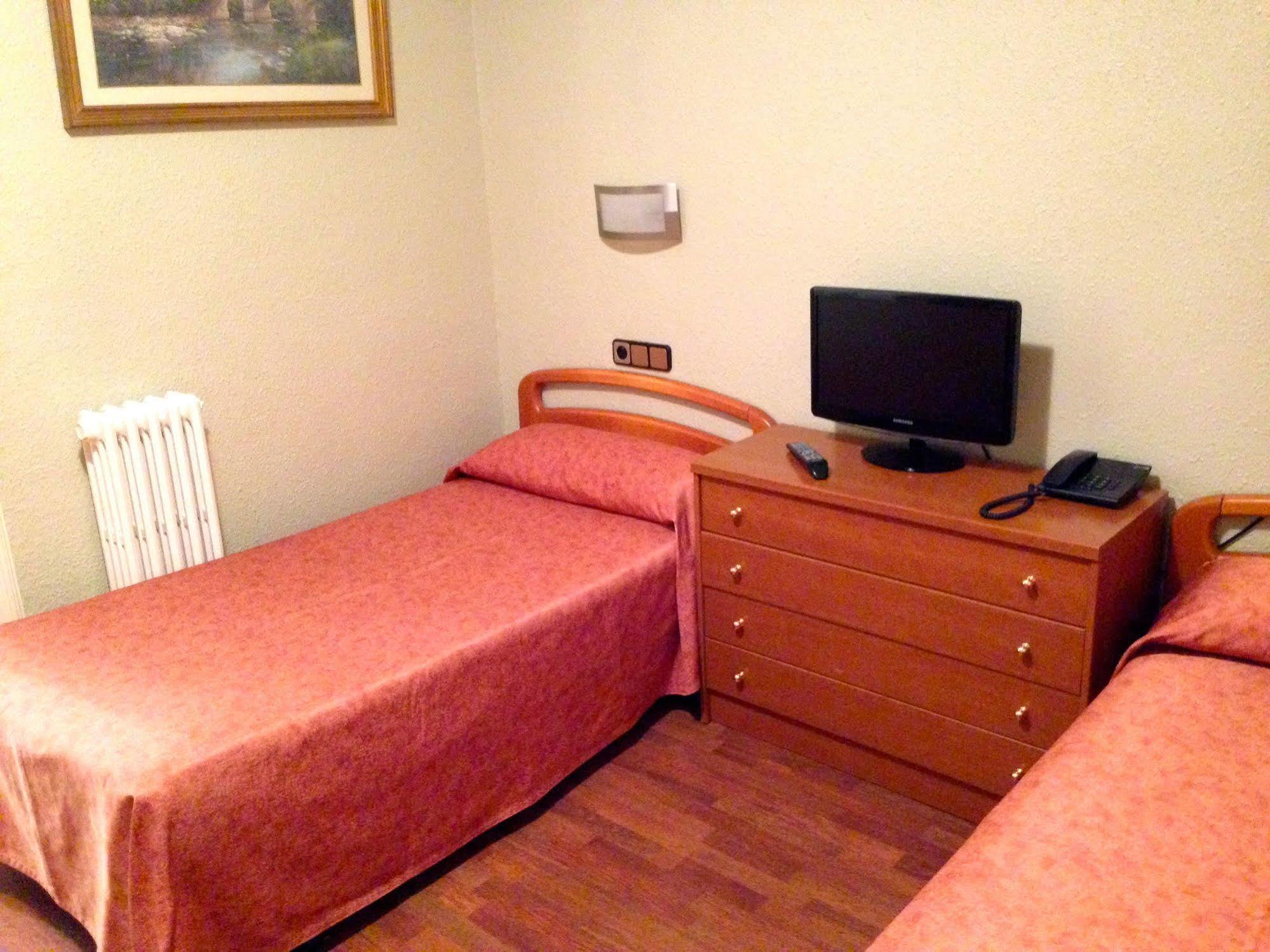 Pelayo Deluxe Apartments Барселона Экстерьер фото